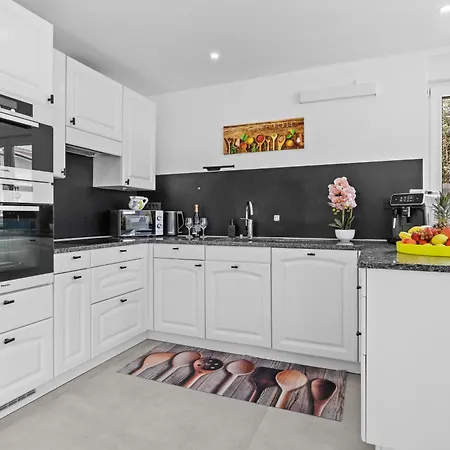 Villa 2382 Loborika